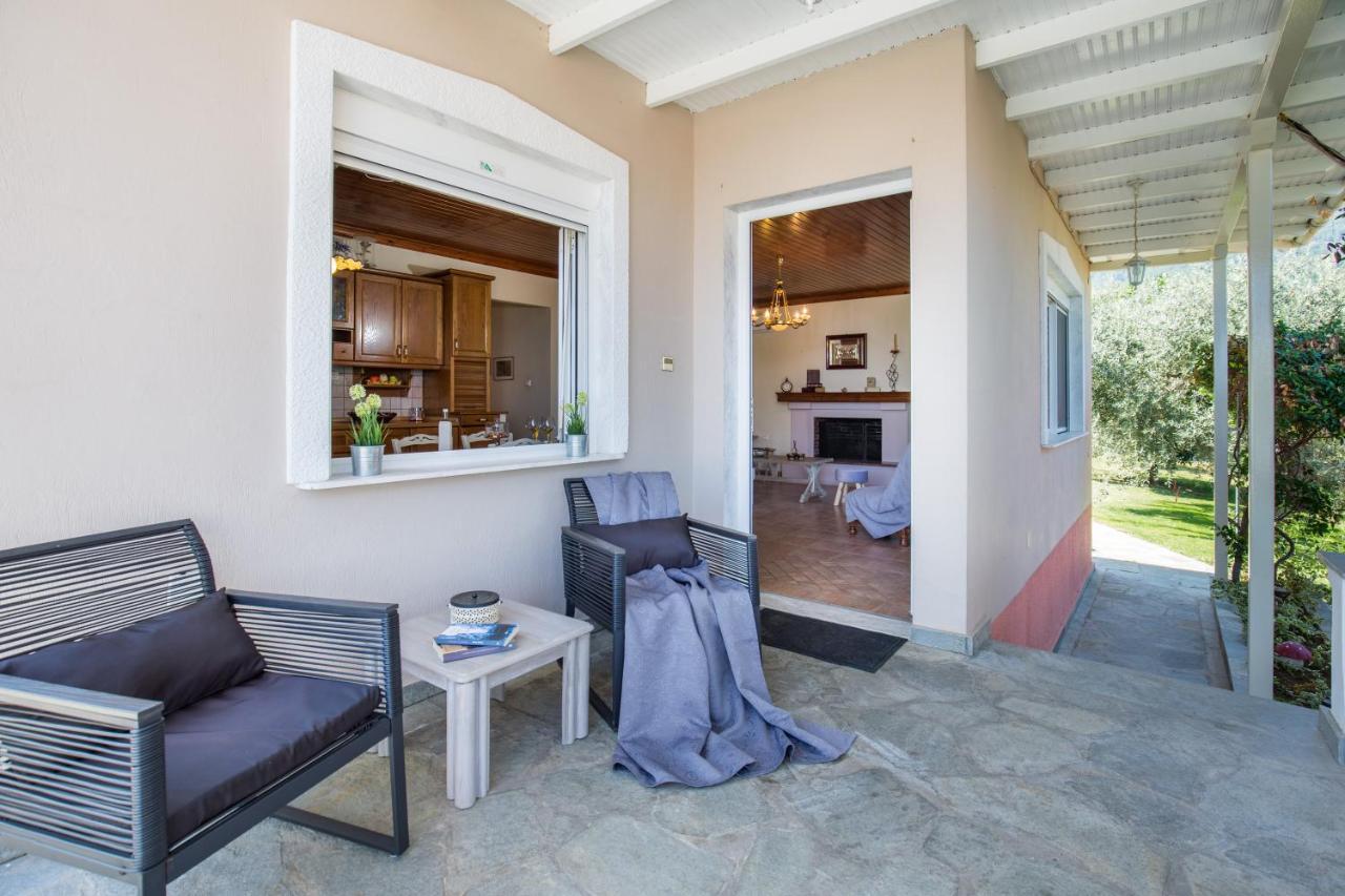 Vista Del Mare Luxury Villa Koinyra Exteriör bild
